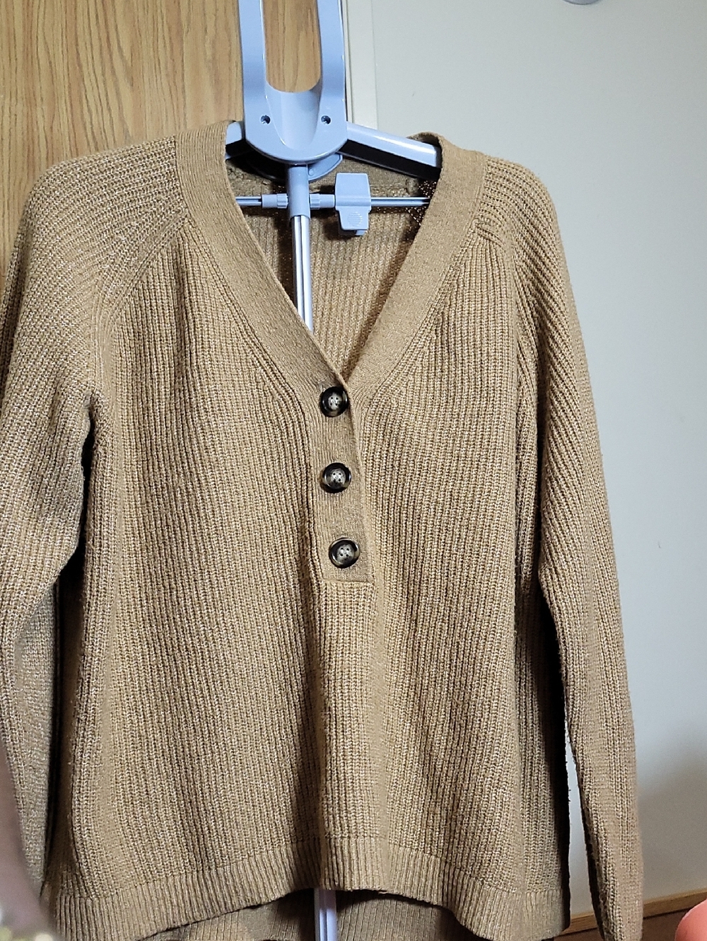 George Sweater